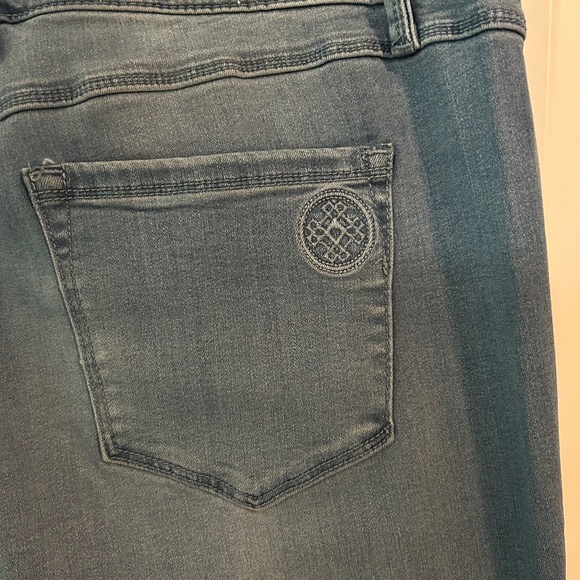 Laurie Felt Silky Denim - Picture 4 of 8